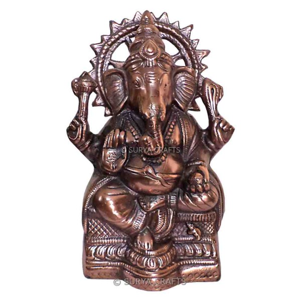 Ganesha Idol with Right Side Trunk