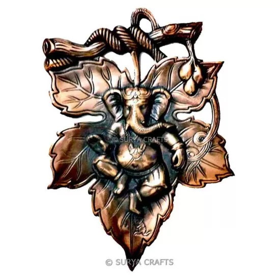 Bal Ganesh on Leaf Wall Hanging Bal Ganesh on Leaf Wall Hanging