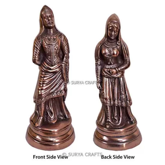 Statue of Mephistopheles and Margaretta Statue of Mephistopheles and Margaretta
